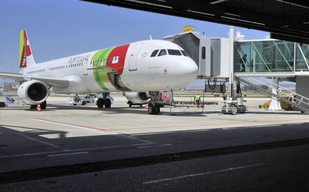 Comissão Europeia prorroga restrição das viagens não indispensáveis para a UE até 15 de Junho