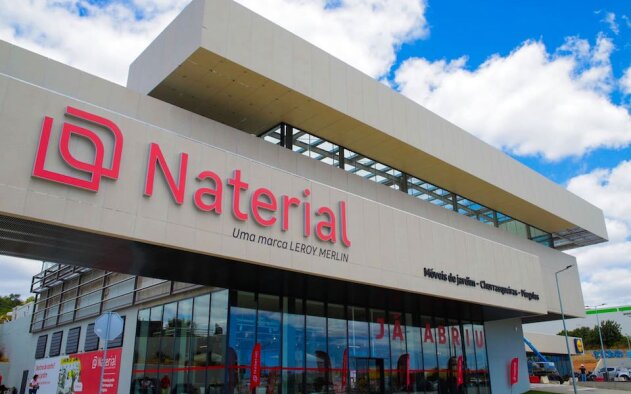 Naterial da marca Leroy Merlin, em Loulé