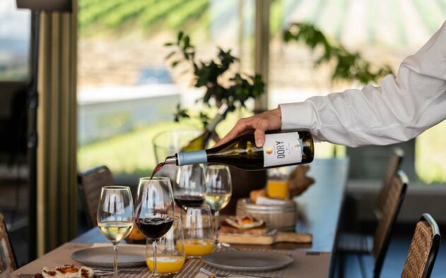 Sal na Adega, AdegaMãe