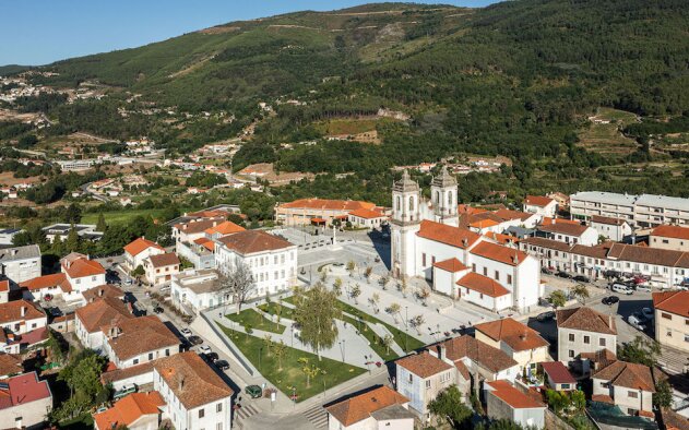 Ribeira de Pena - @Ivo Tavares Studio