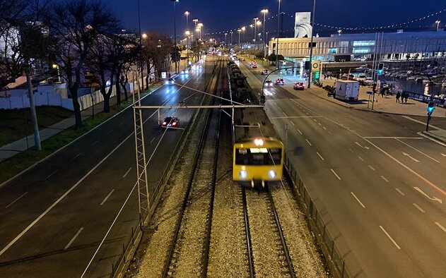 Obras na Linha de Cascais vão ser concluídas em 2026 – diz ministro
