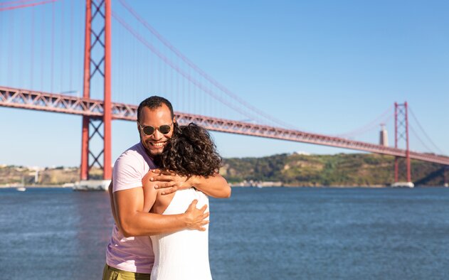 Estrangeiros compraram 800 casas na zona histórica de Lisboa no 1.º semestre do ano e investiram 464 M€