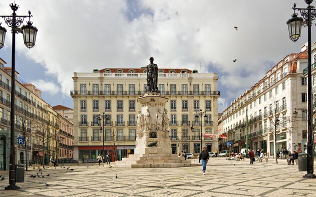 Chiado é o 30ª zona comercial mais cara do mundo