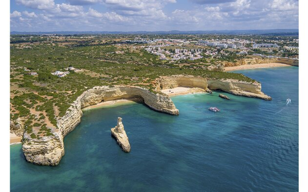 Algarve eleito (pela 3.ª vez) “Melhor Destino de Praia do Mundo”