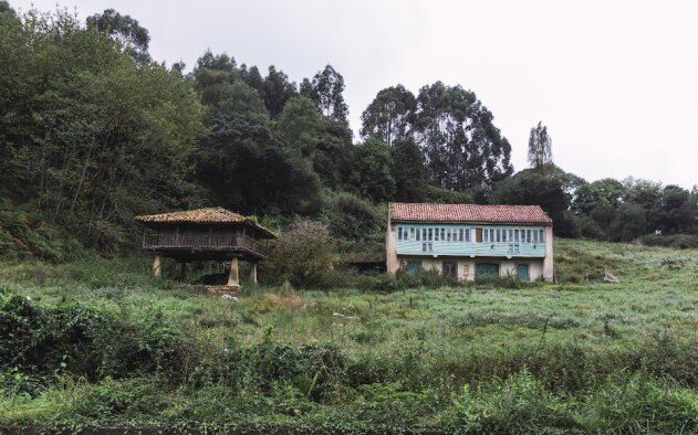 Prédio rústico - Freepik