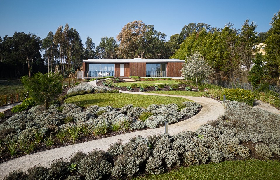 Casa na Torreira do Atelier de Arquitectura: NU.MA architects - Foto de Ivo Tavares