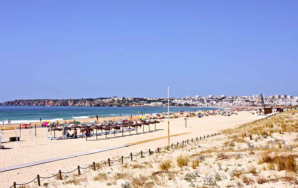 praia-meia-lagos - Foto Freguesia de S Goncalo de Lagos.jpg