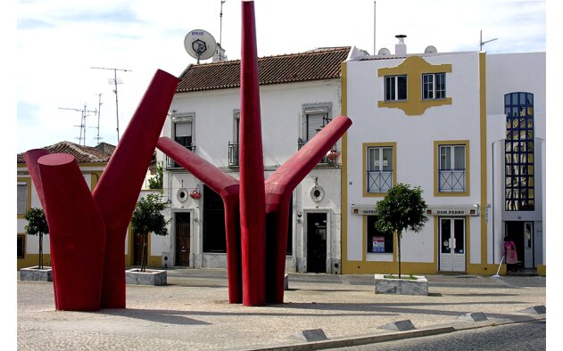 Preços da habitação aceleram em 14 dos 24 municípios mais populosos no 1.º Trimestre - informa o INE