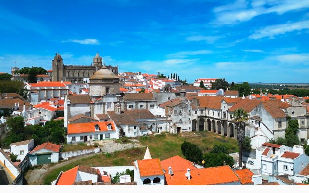 Évora: Construção de hotel põe a descoberto vestígios arqueológicos