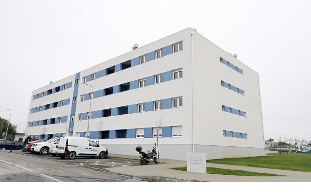 Aveiro inaugura 32 dos 320 apartamentos a custos controlados previstos pela autarquia